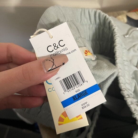 C&C California Womens NWT Green Puritan Grey Paloma French Terry Shorts XL - Picture 4 of 11